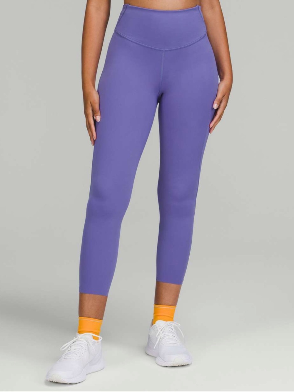 NWT lululemon Base Pace High-Rise Running Tight 25” in Charged Indigo 💜